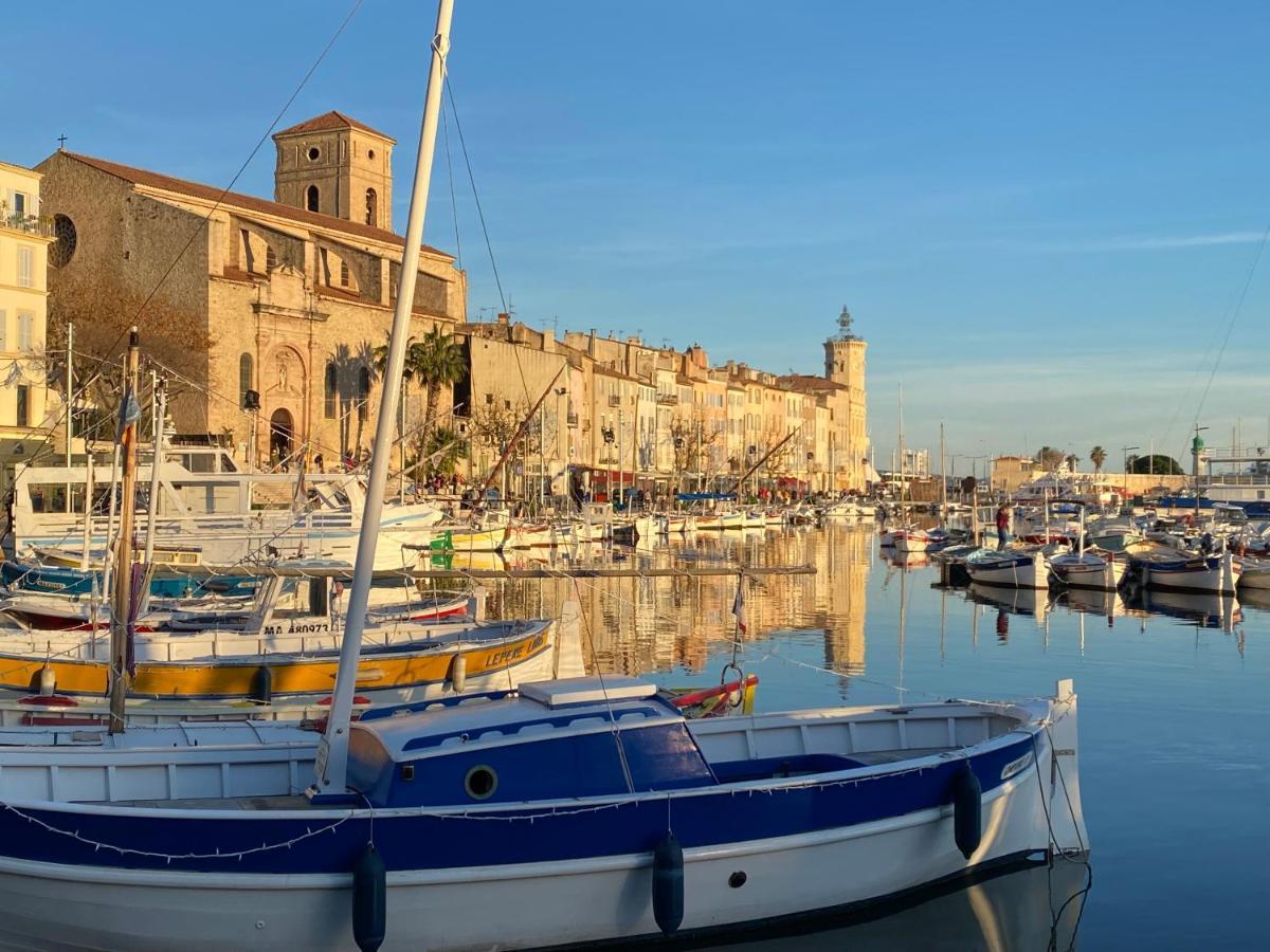 Fanny Wifi Climatise Tout A Pieds 4 Personnes La Ciotat Bagian luar foto